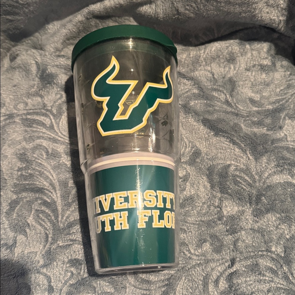 Tervis tumbler 24 oz USF BULLS University of South FL